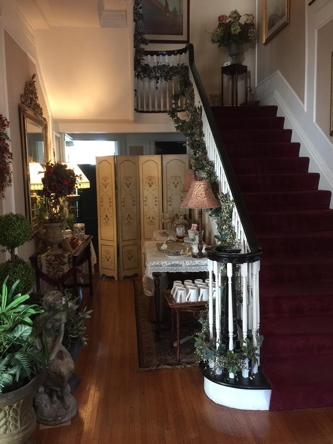Hanover House Bed And Breakfast Niagarafallen Exteriör bild