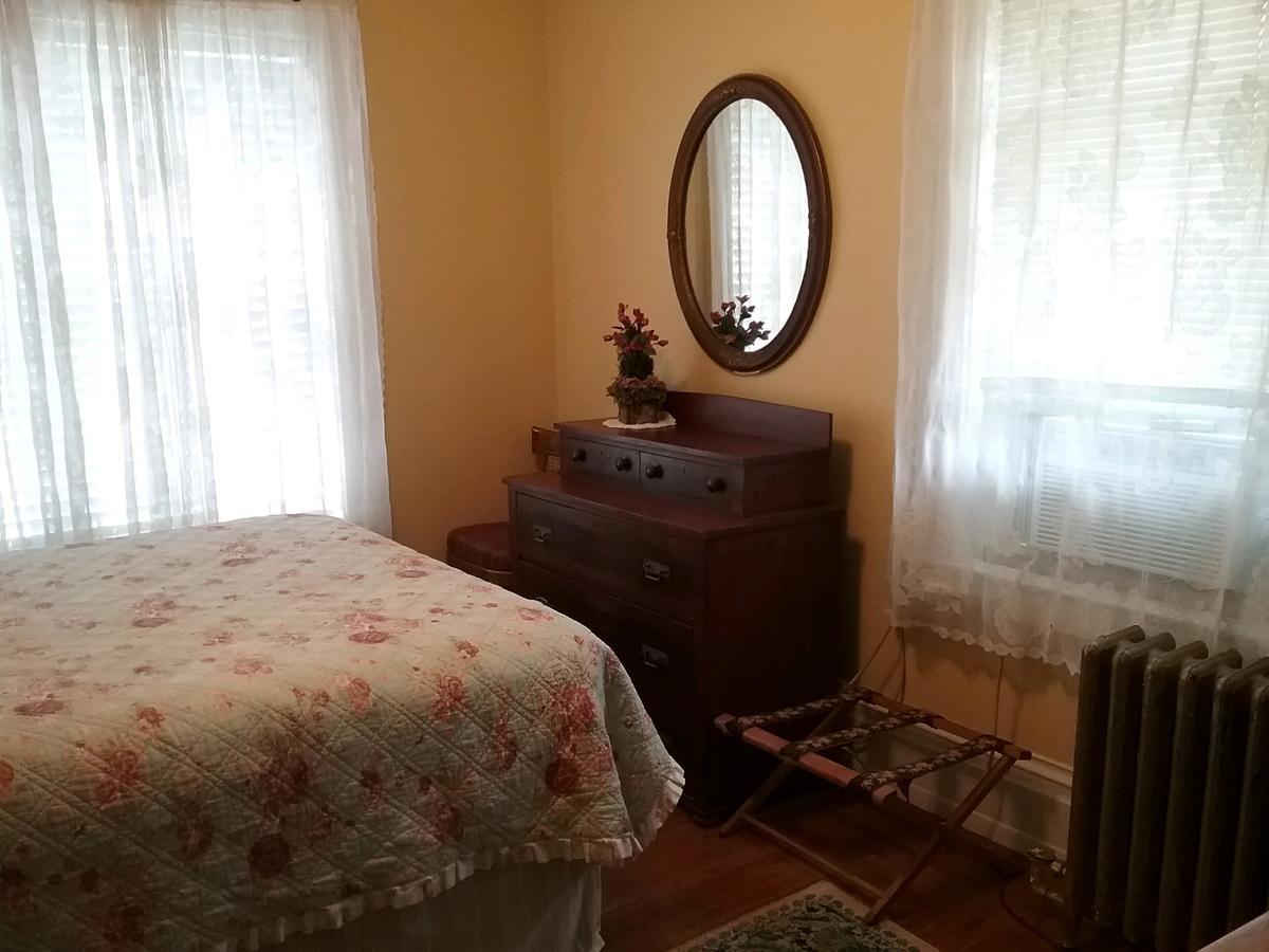 Hanover House Bed And Breakfast Niagarafallen Exteriör bild